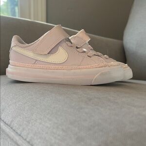 Nike Kids Light Pink Sneakers with White Swoosh